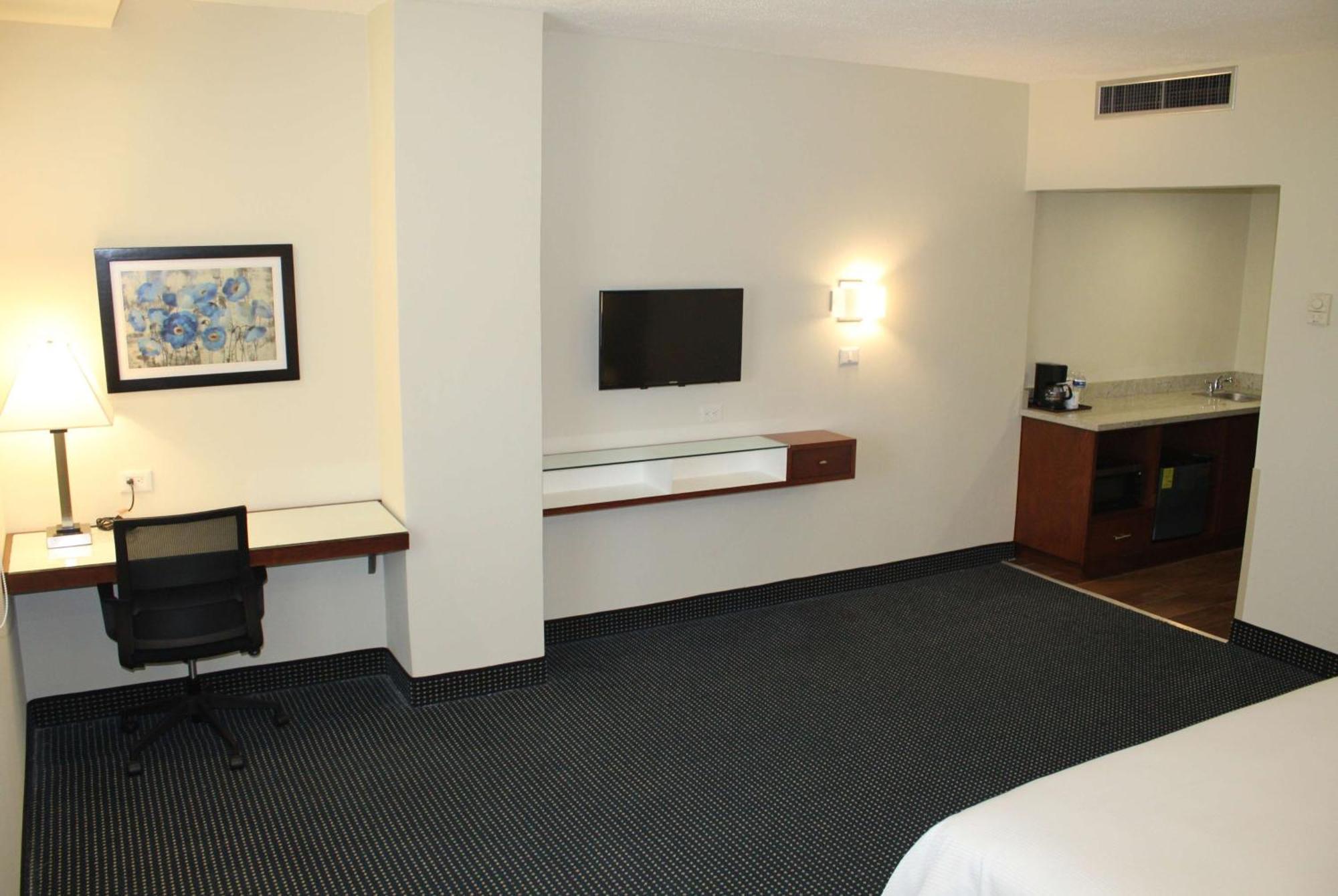 Best Western Santorin Ciudad Victoria Zewnętrze zdjęcie