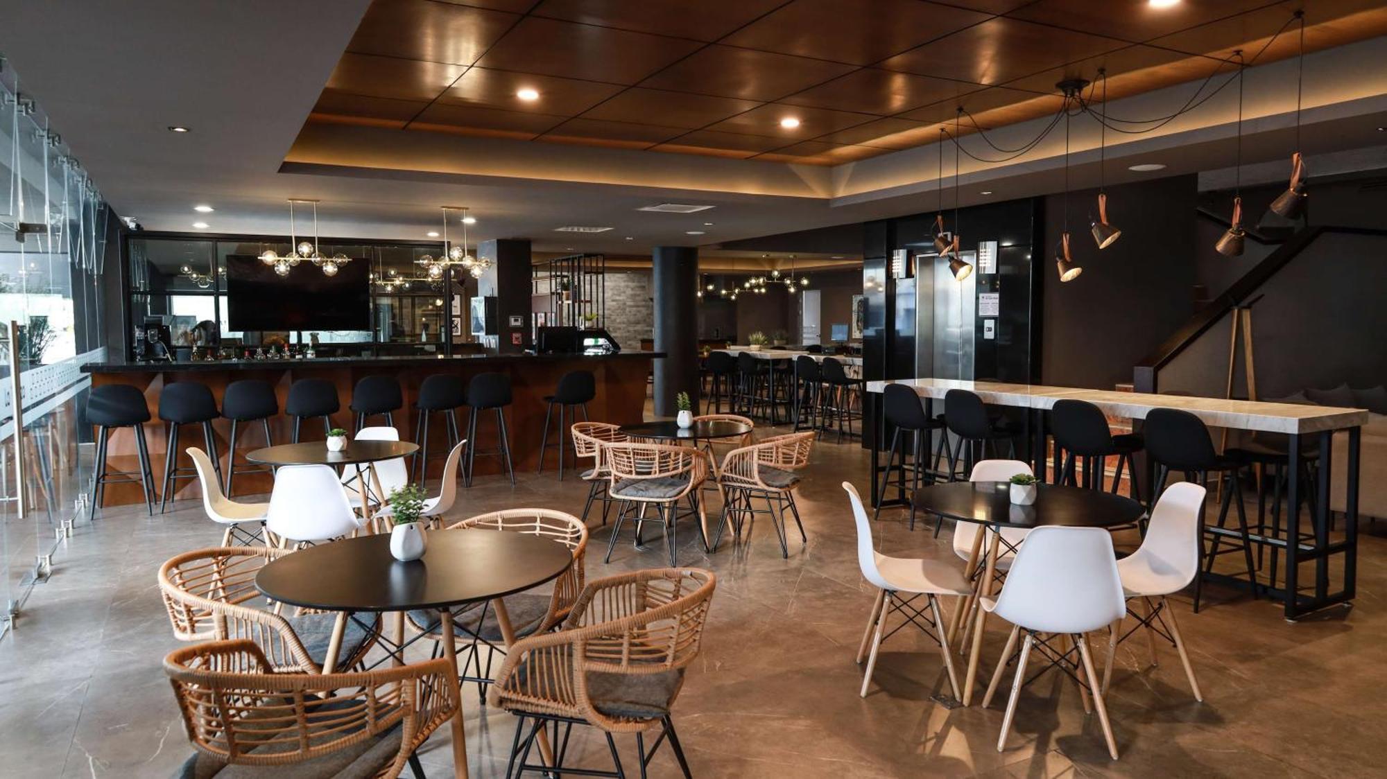 Best Western Santorin Ciudad Victoria Zewnętrze zdjęcie