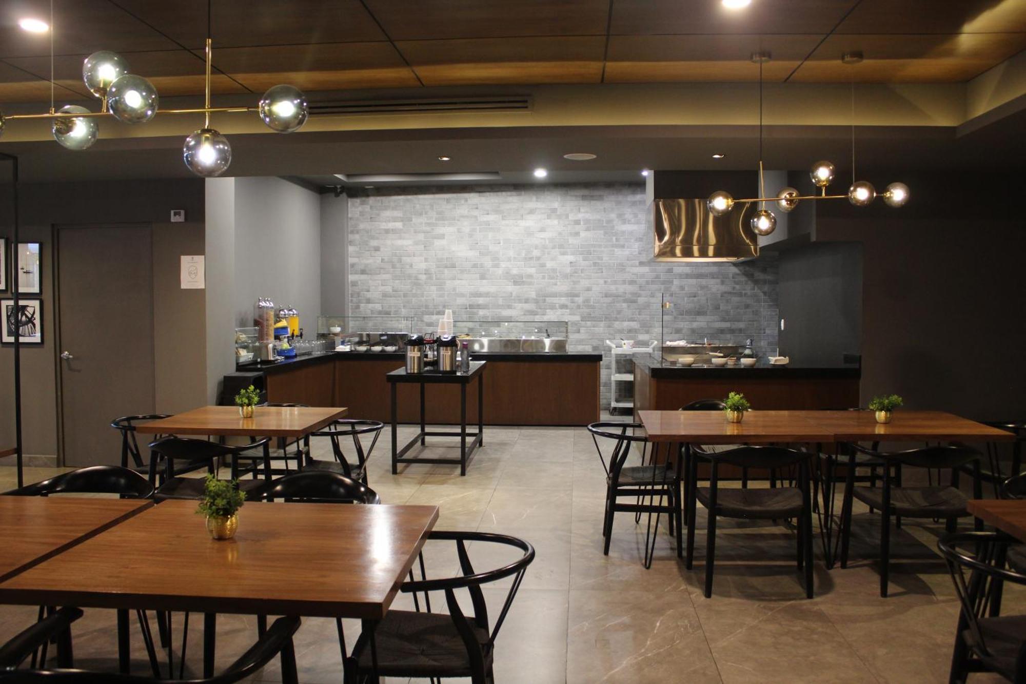 Best Western Santorin Ciudad Victoria Zewnętrze zdjęcie